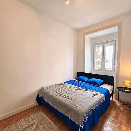 Cozy In The Heart Of Гостевой дом Лиссабон